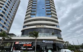 Brickell Pileta 2A Bross